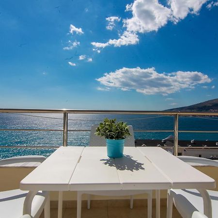 Blue Sea Apartments Sarande Ngoại thất bức ảnh