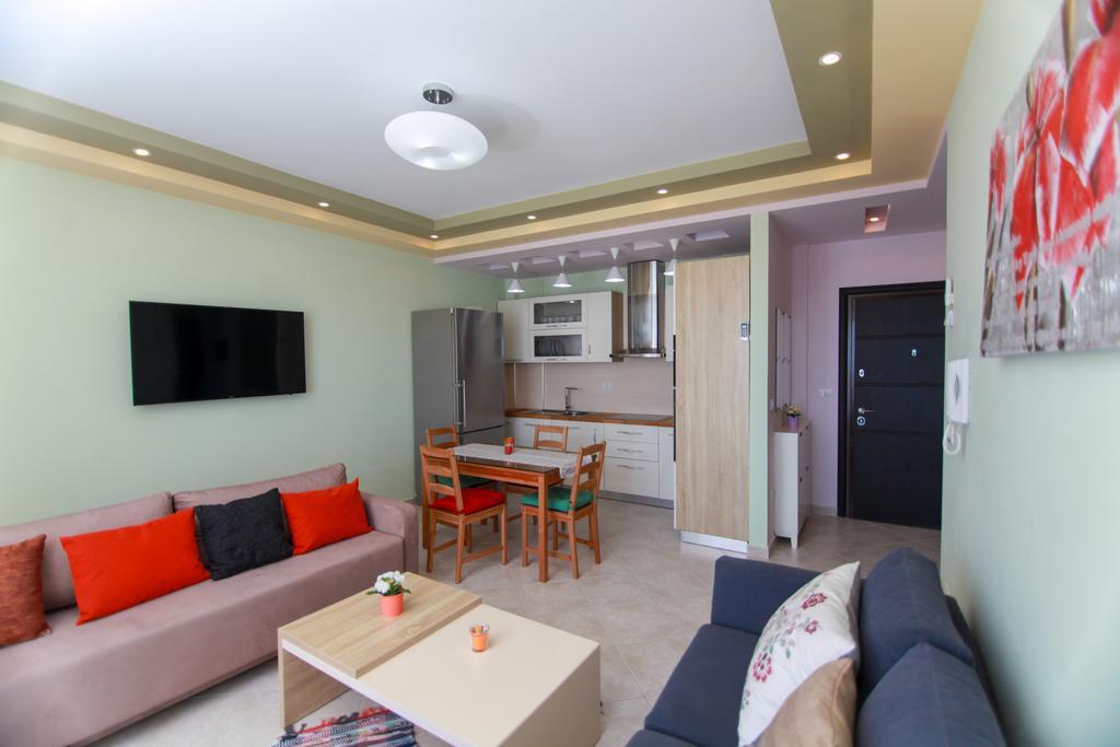 Blue Sea Apartments Sarande Ngoại thất bức ảnh